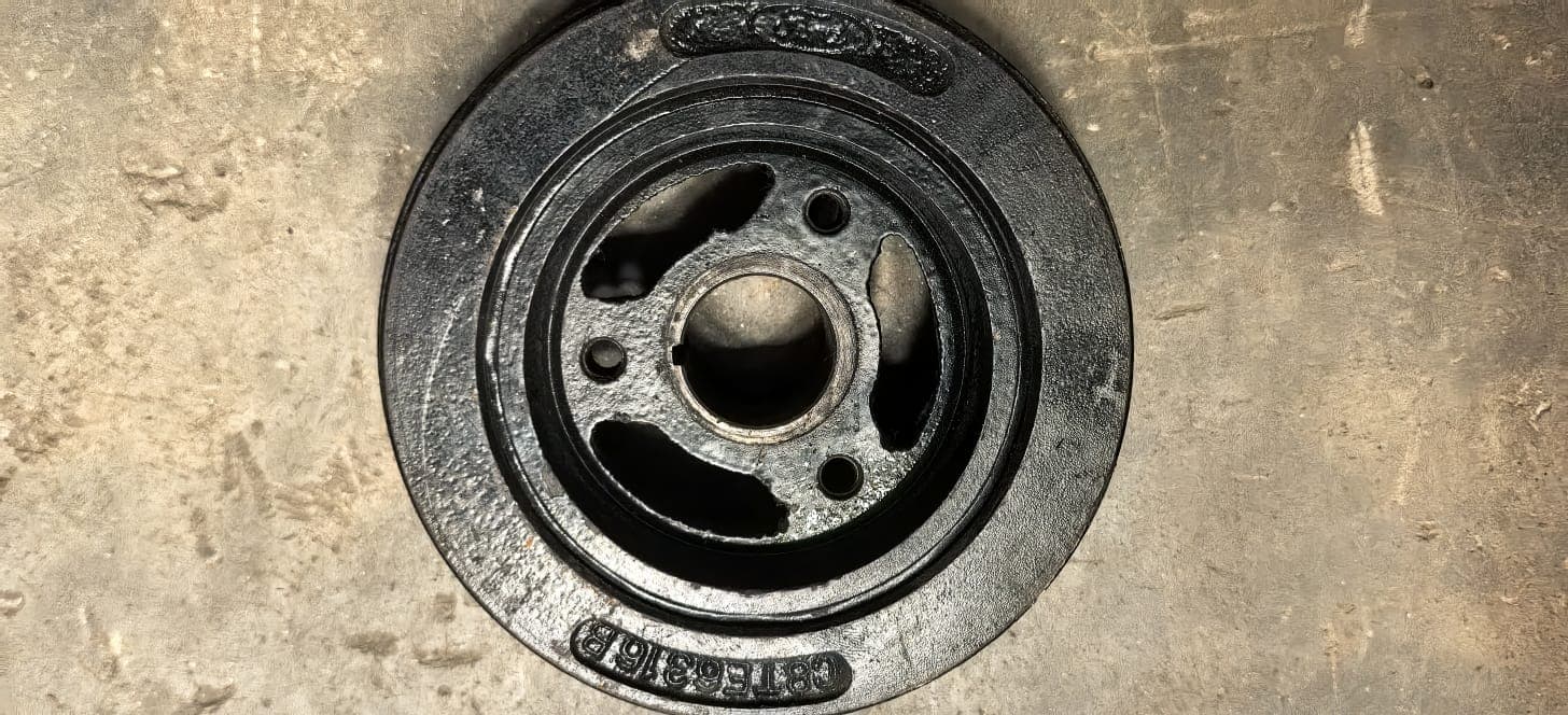 Inline 6 Pulley Dampener